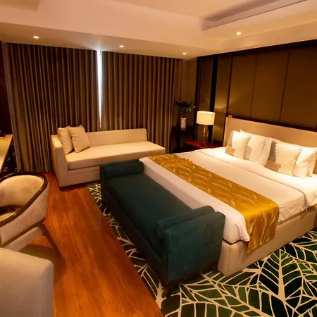 The Harvest Hotel Managed By Hii Cabanatuan City Exterior photo