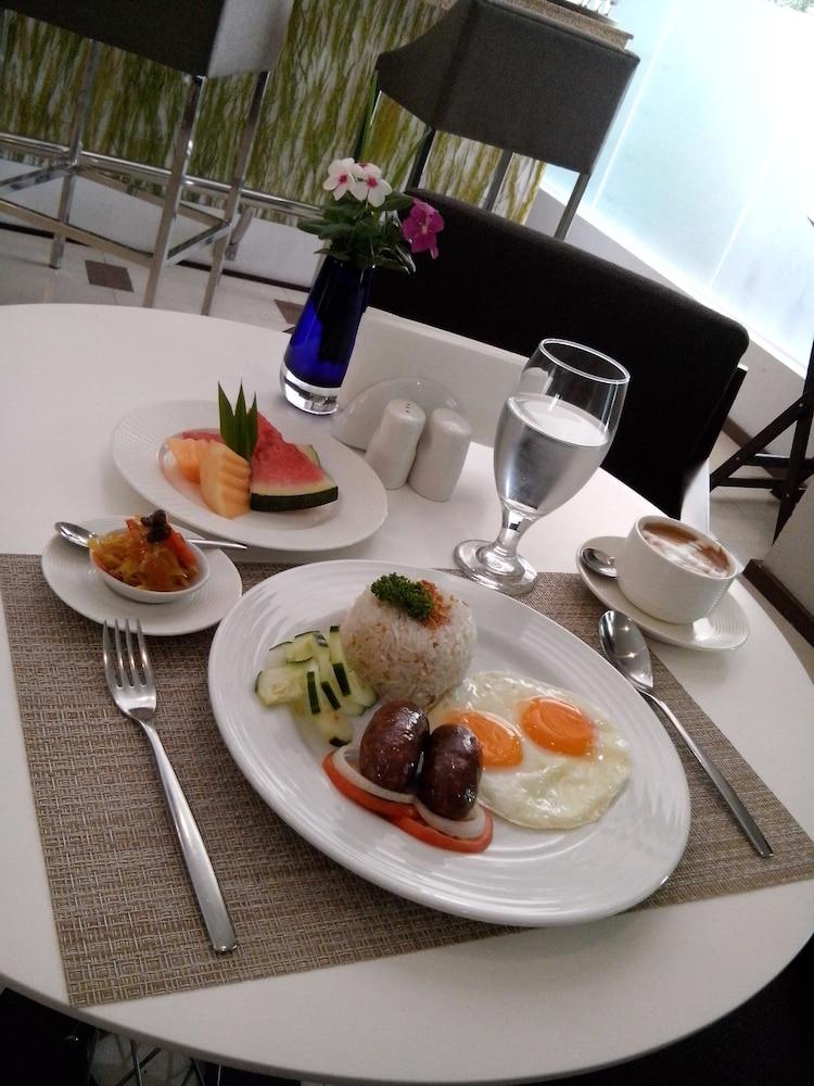 Hotel The Harvest Managed By Hii